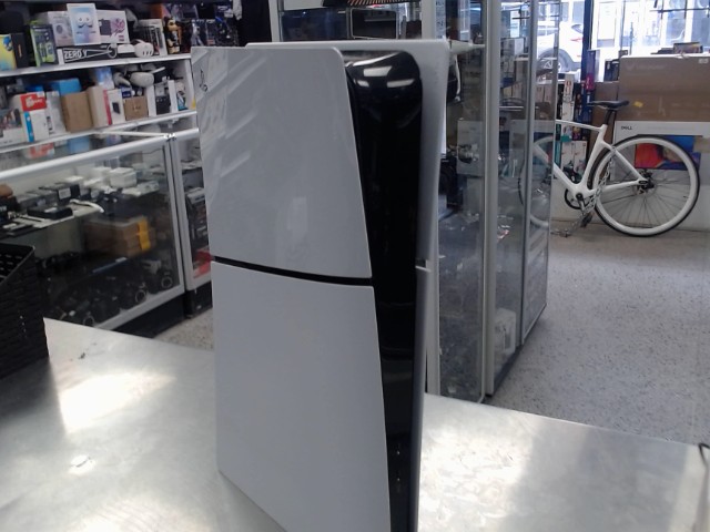 Ps5 console avec manette noire