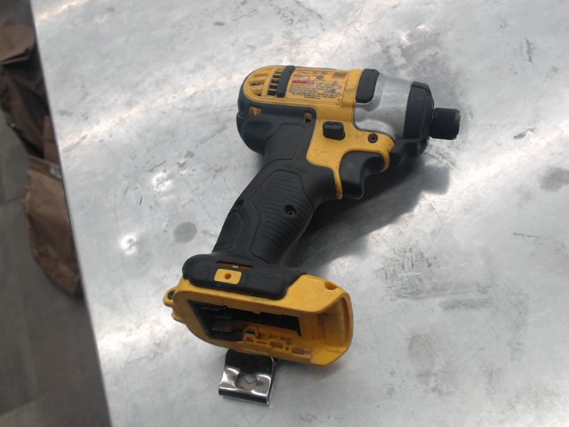 Impact dewalt