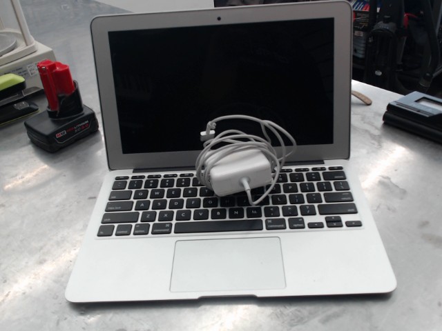 Macbook air 2013 i5