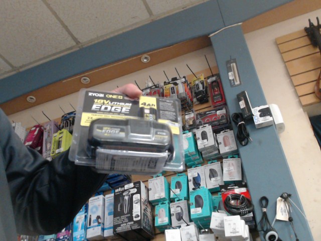 Batterie 18v 4ah lithium edge