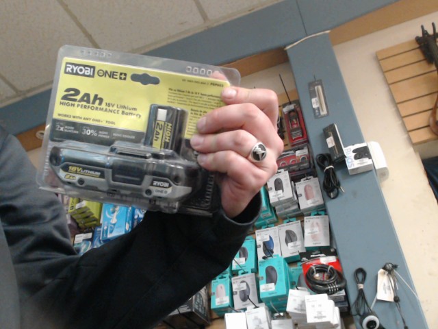 Batterie 18v 2ah lithium