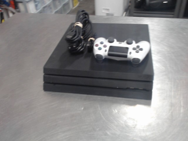 Playstation 4 pro+man+fil