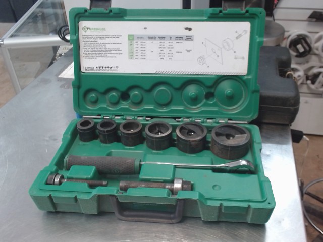 Ratchet + knockout kit ds case