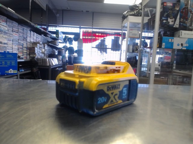 Batterie dewalt 20v max 5ah