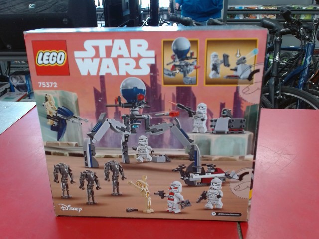 Clone trooper battle droid 215pcs neuf