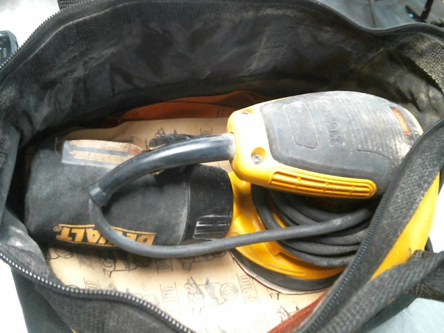 Sableuse a fils avec sac