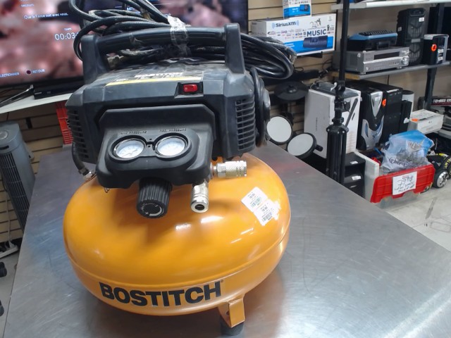 Compresseur bostitch 6gal 150psi