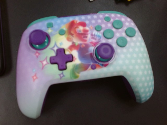 Manette switch mario