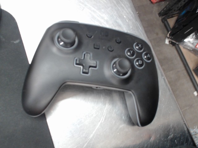 Manette de nintendo switch pro