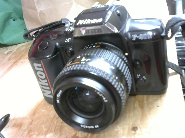 Appareil photo + lens 35-70mm