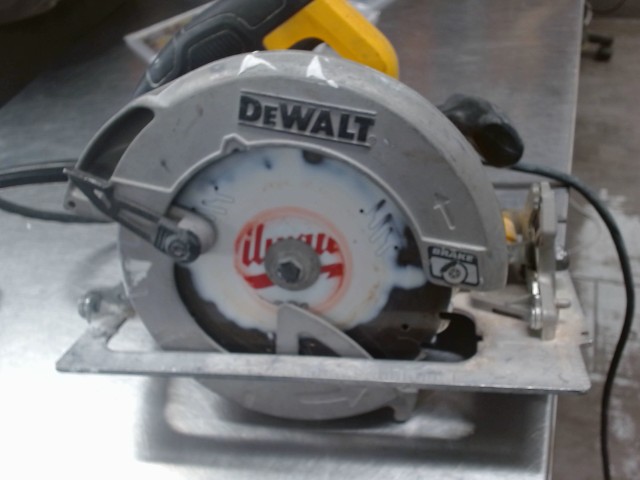 Scie ronde dewalt filaire