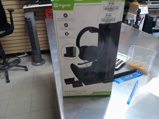 Multifunction charging stand xbox one