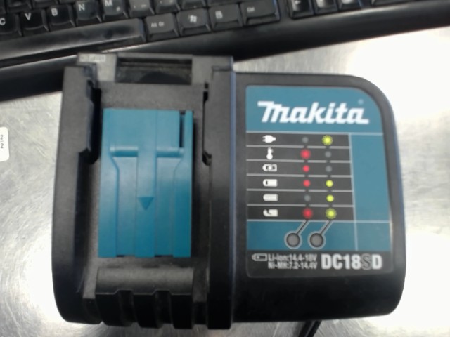 Chargeur makita