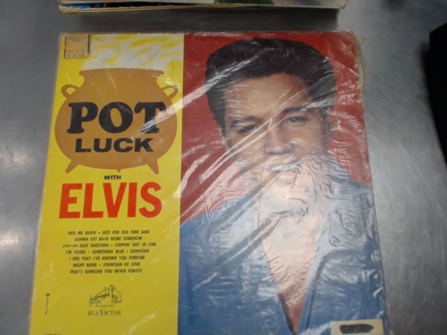 Pot luck with elvis