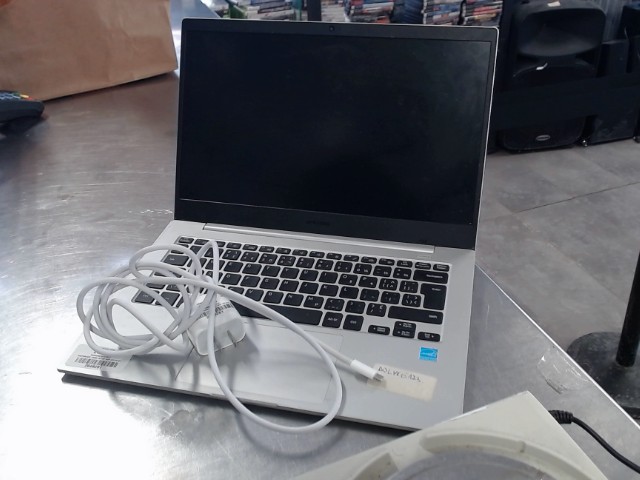 Snapdragon 7c/4ddr3/128gb