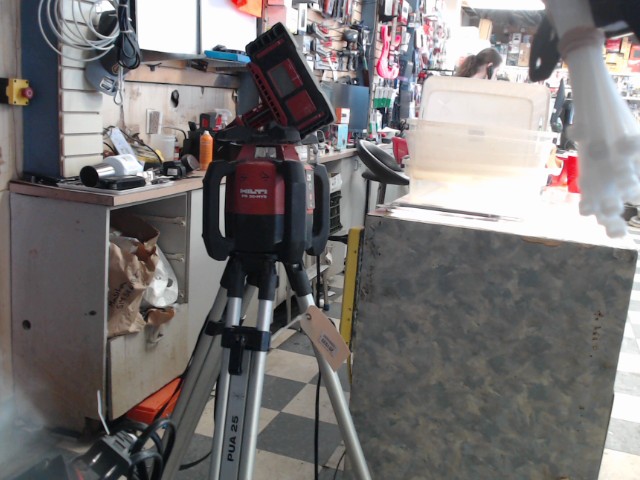 Lazer rotatif int rem 006285 acc:bureau