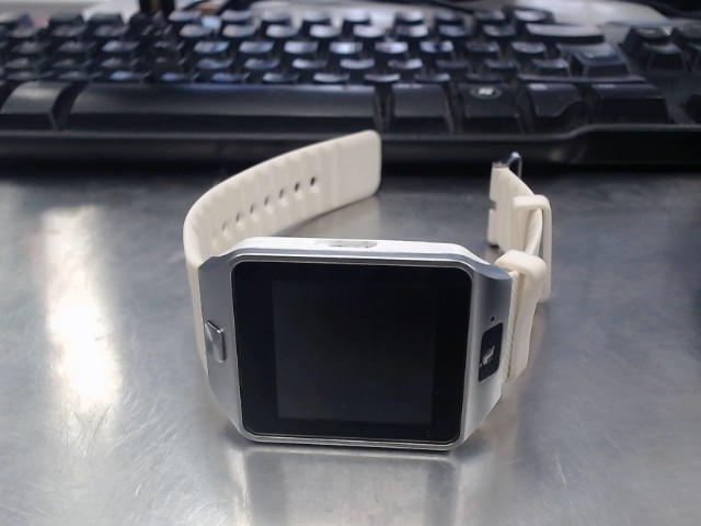 Montre intelligente blanche