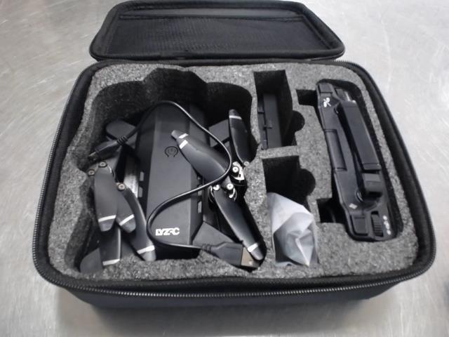 Drone lyrzk noir + man