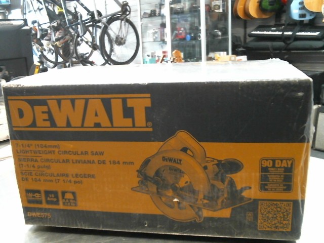Scie circulaire filaire dewalt neuf