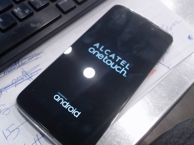 Smartphone one touch idol3