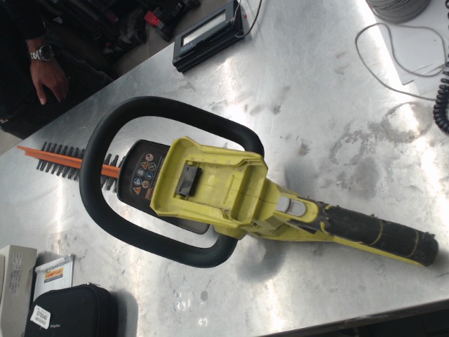 Taille haie ryobi a batterie