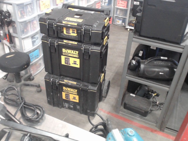 Coffre outils(3 section)