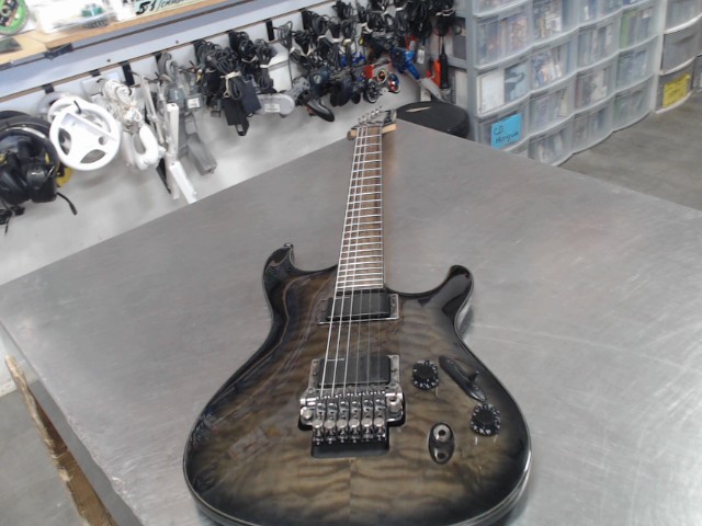 Guitare electrique+case mou