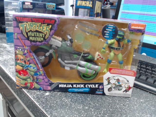 Turtles mutant mayhem figurine new
