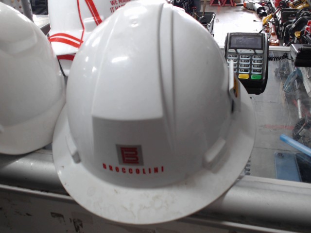 Casque de construction broccolini