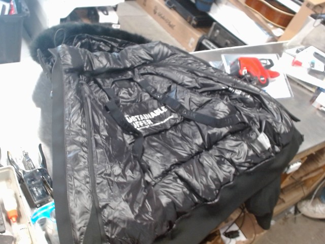 Manteau rudsak noir fourrure