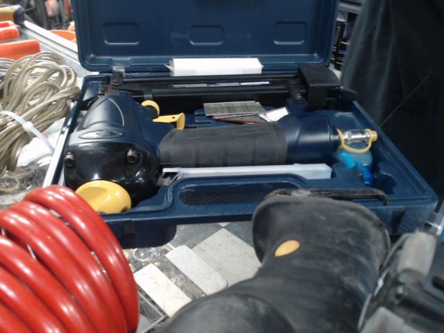 16 ga nail 1-2 1/2  18g nail staple 5/8