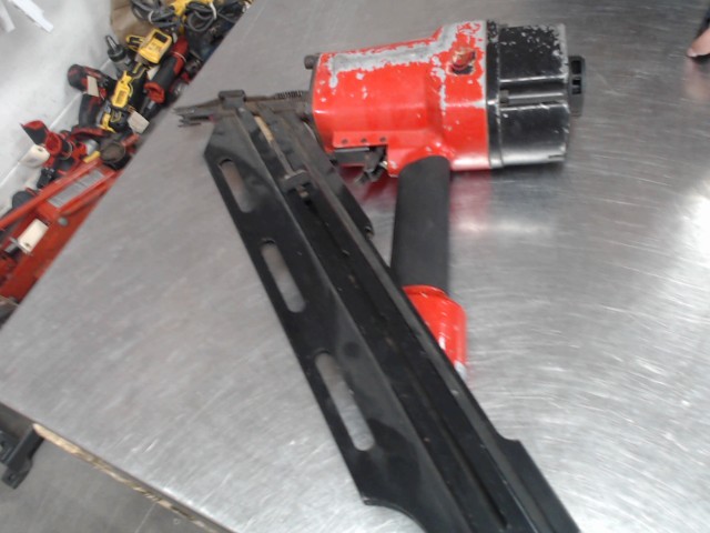 Cloueuse a slide air