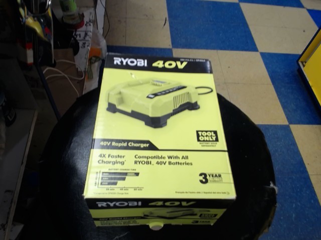 Chargeur 40 v neuf
