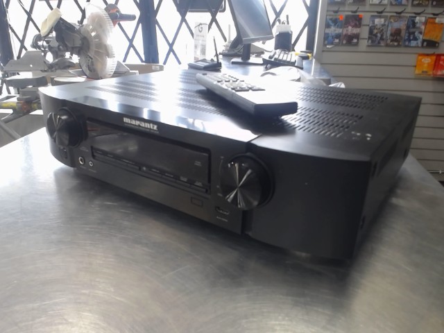 Ampli marantz + acc + man (ecran def)