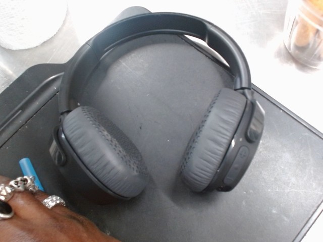 Skull candy headset