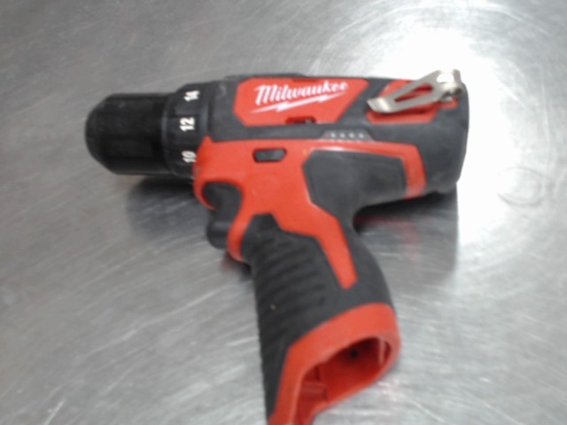 Drill 12v no batterie/chargeur