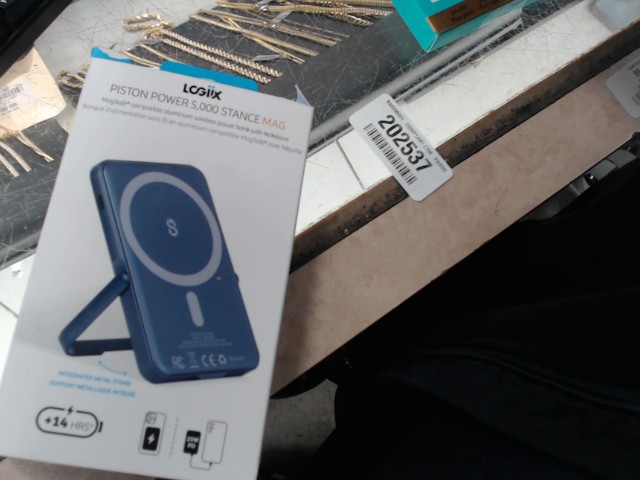 Magsafe stand 5000mah