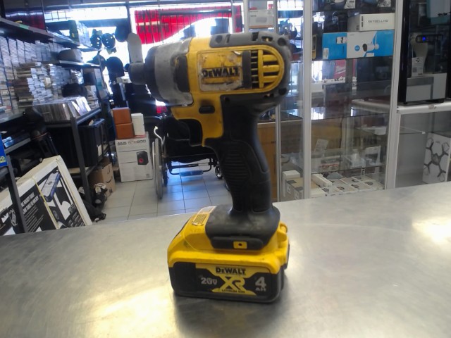Impact dewalt batt 4ah