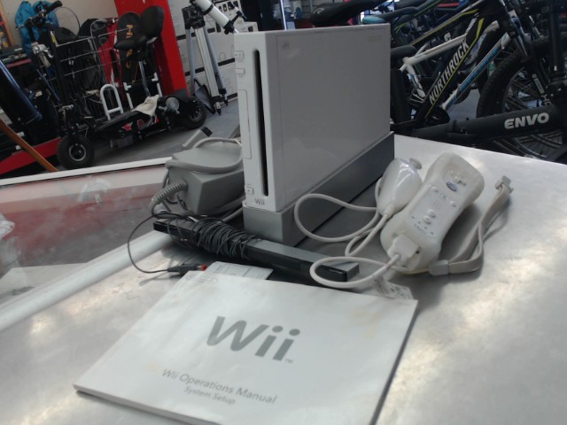 Console nintendo wii av man et fil+acc