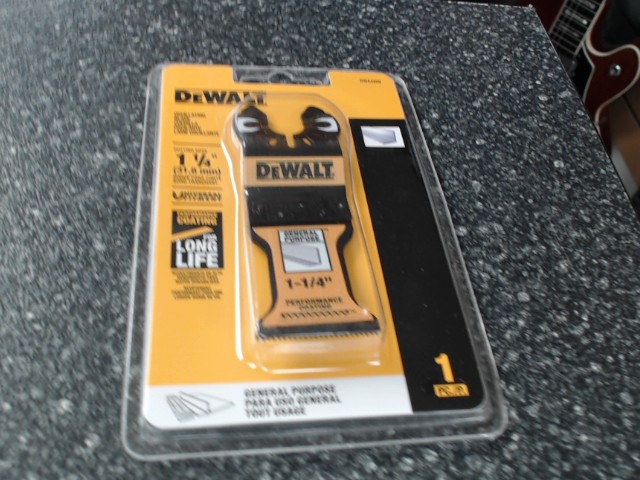 Oscillating blade dewalt neuve