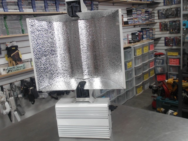 Lumiere floraison 1000watt+acc