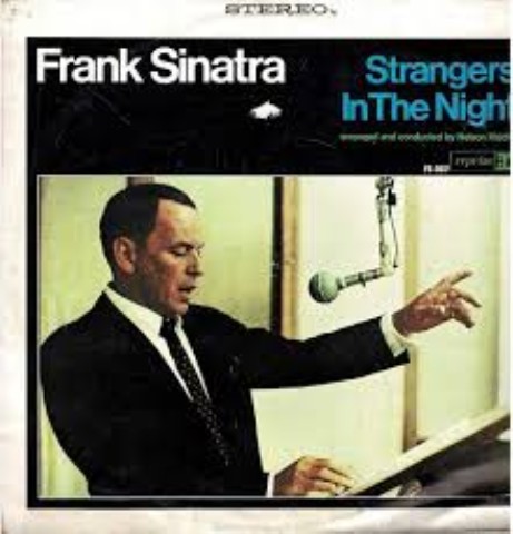 Vinyl frank sinatra starngers in the nig