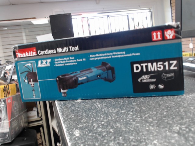 Grinder makita 18v new in box