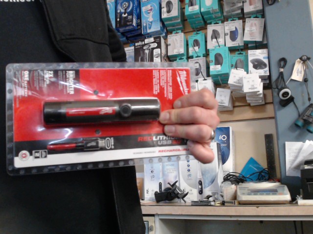 Lampe de poche rechargeable