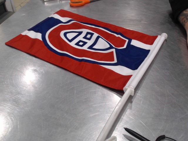 Drapeau canadien pour voiture