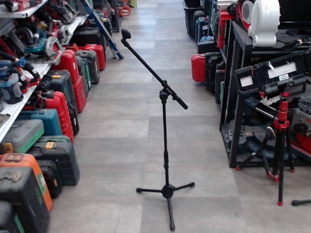 Mic stand