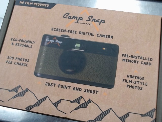 Camp snap digital camera green