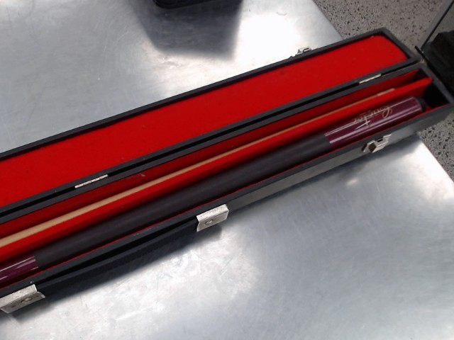 Cuetec fiberglass cue 12mm in case