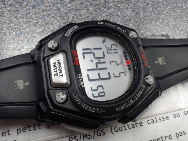 Digital watch noire acheter ici