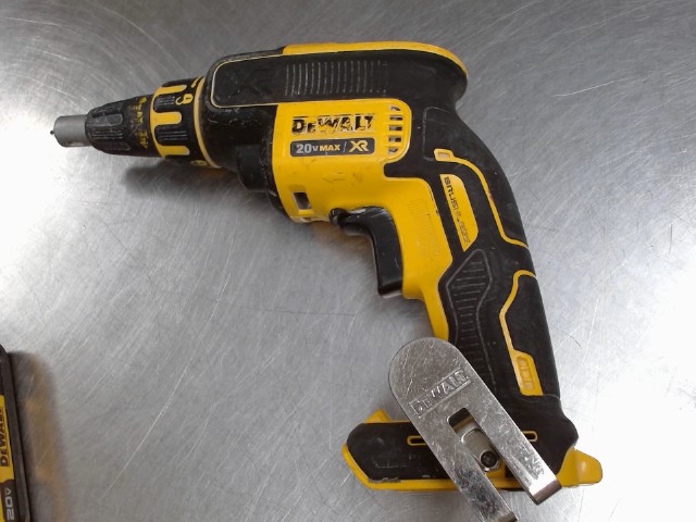 Drill a gyps dewalt